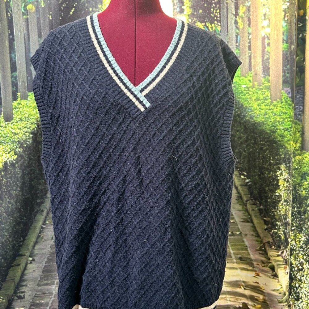 Wilson Varsity Stripe Men’s Sweater Vest Large Dark Blue USA Made